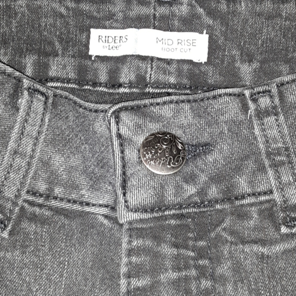 Lee Riders - Picture 8 of 8